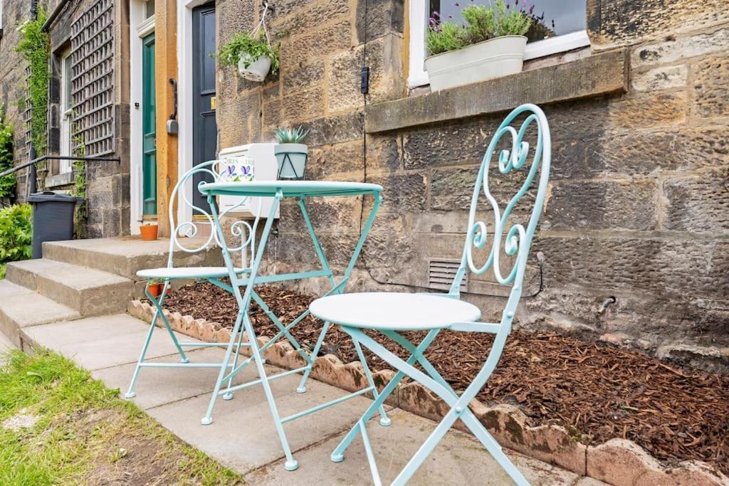 Cheerful Stays - Westend Cottage With Secured Parking Edinburgh Eksteriør bilde